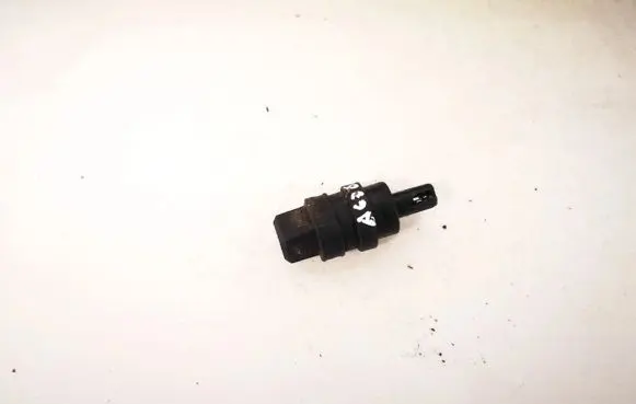 Volkswagen Sharan Intake air temperature sensor 028906081