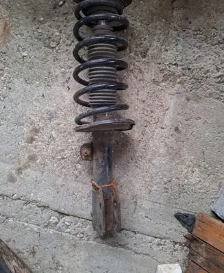 Chevrolet Captiva Front shock absorber with coil spring 96626304