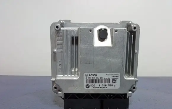 BMW 3 F30 F35 F31 Engine control unit/module ECU 0281018634