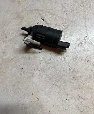 Renault Scenic I Windscreen/windshield washer pump 7700430702