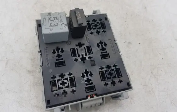 Volkswagen Touareg I Fuse module 7L0937503A
