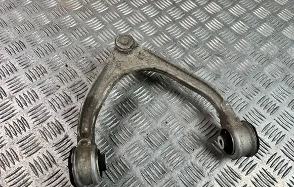 Jaguar F-Pace Front lower control arm/wishbone HK833091 HK833084