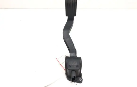 Peugeot 207 Accelerator throttle pedal 9680756880