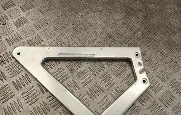 Audi TT Mk1 Other center console (tunnel) element 8N0857645