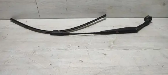 Ford Mondeo MK V Front wiper blade arm