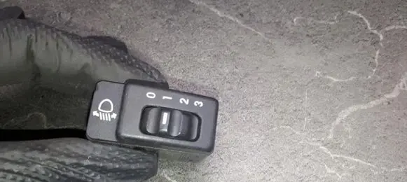 Opel Corsa B Fog light switch 90356585