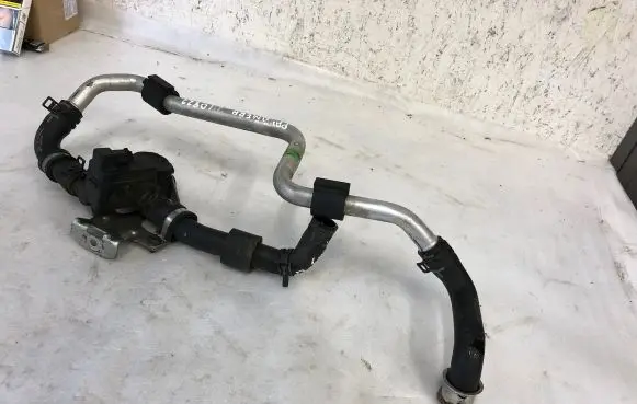 Porsche Panamera (970) Electric auxiliary coolant/water pump 97057222500