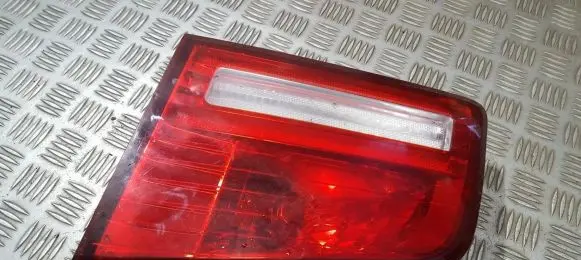 KIA Magentis Tailgate rear/tail lights