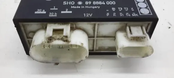 Coolant fan relay