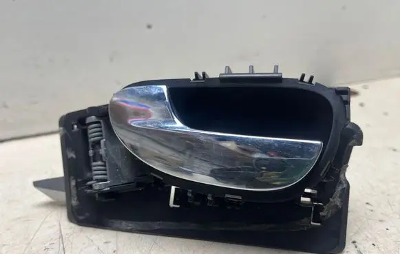 Peugeot 307 Front door interior handle 9634768677