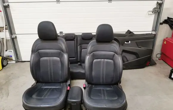 KIA Sportage Seat set 