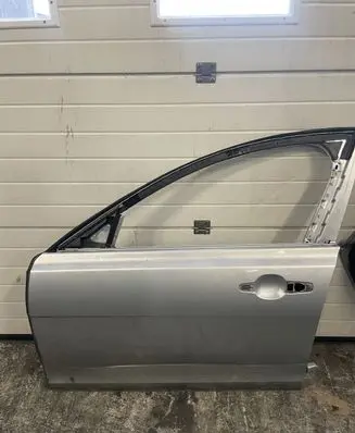 Jaguar XF X260 Front door