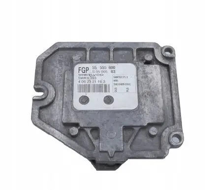 Opel Zafira A Engine control unit/module 55555600