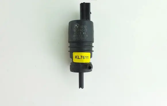 BMW X5 E70 Windscreen/windshield washer pump 6934160 KL7611
