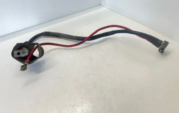 Volkswagen Touran I Positive cable (battery) 1K0971228