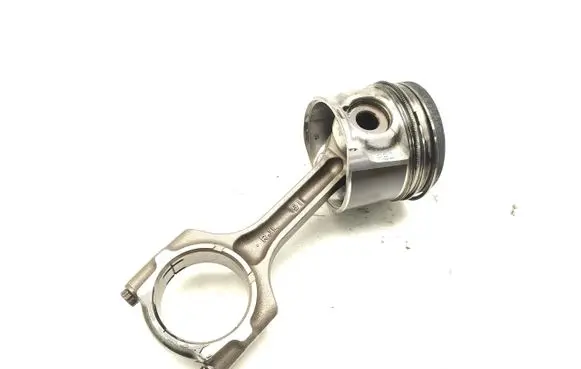 Piston with connecting rod