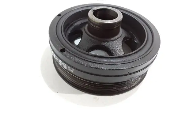 Mercedes-Benz E W212 Crankshaft pulley