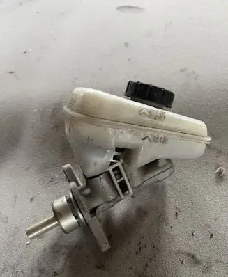 Opel Corsa C Master brake cylinder