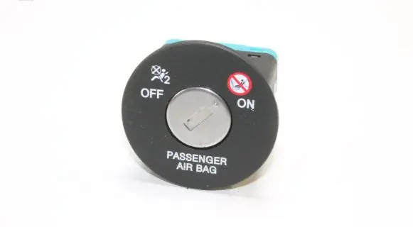 Hyundai Tucson LM Passenger airbag on/off switch 