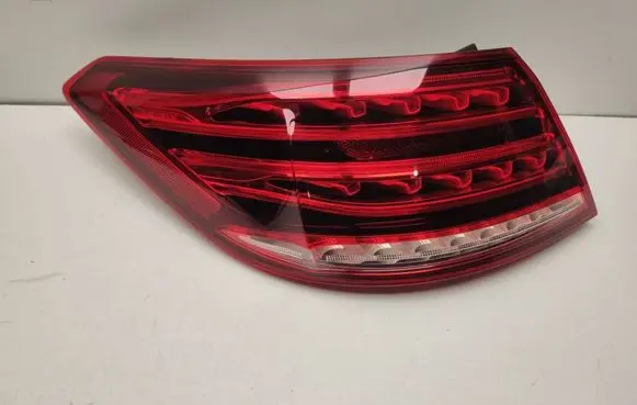 Mercedes-Benz E C207 W207 Rear/tail lights A2079063300