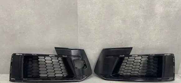 Audi Q7 4M Front bumper lower grill 4M0807681AB