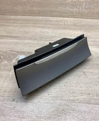 Volkswagen PASSAT B5 Car ashtray 3C0863284A 3C0857961A