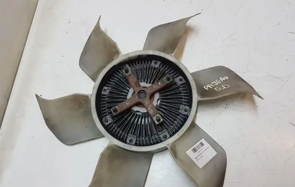 Mitsubishi Pajero Viscous fan clutch 