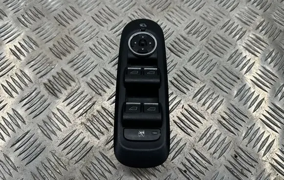 Ford Mondeo MK IV Electric window control switch 7S7T14A132 7S7T14A132BC