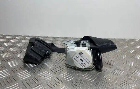 Jeep Cherokee Rear seatbelt P6CV60DX9AD