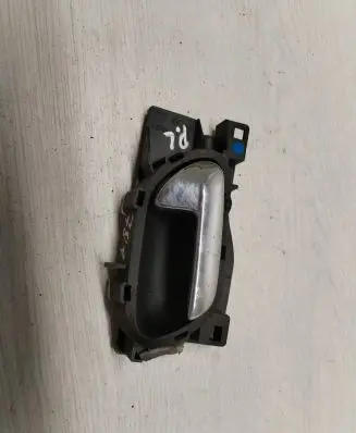 Peugeot 407 Front door interior handle