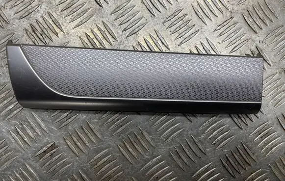 Subaru Legacy Panel trim S18007910