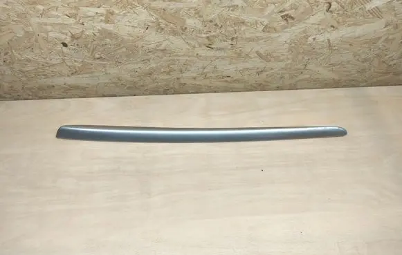 Mercedes-Benz ML W164 Front door trim bar A1647200622