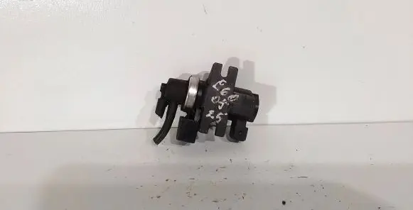 BMW 5 E60 E61 Turbo solenoid valve 72279600