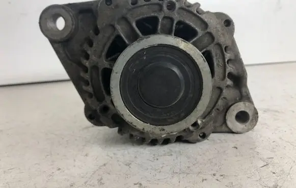 Opel Insignia A Generator/alternator 13502583