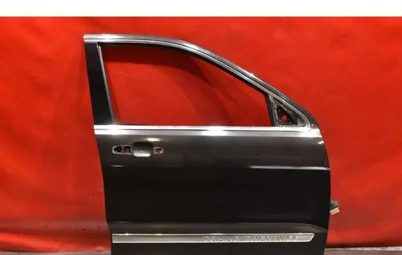 Jeep Grand Cherokee Front door 
