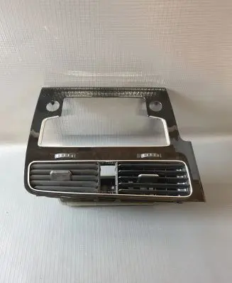 Volkswagen Golf VII Radio/GPS head unit trim 5G1819728AE 5G1819728AF