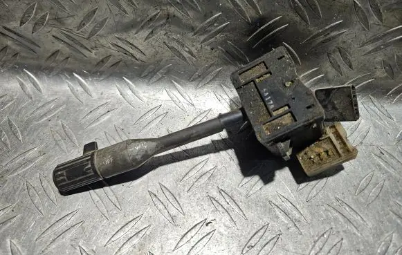 Nissan Sunny Indicator stalk NILES14502