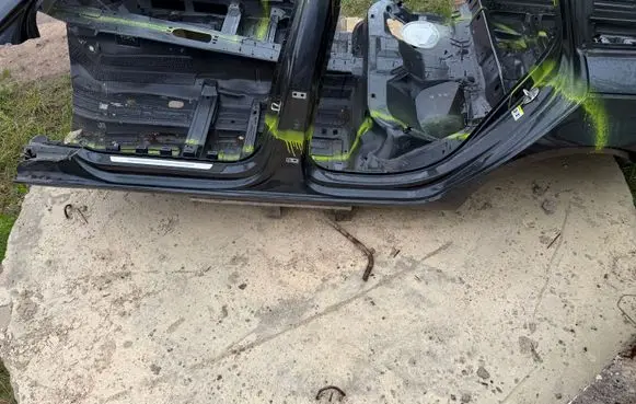 Audi A4 S4 B9 Side car body part 