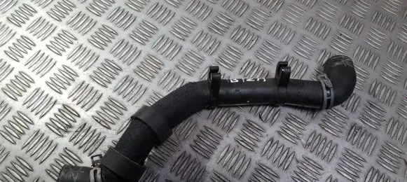 Seat Ibiza IV (6J,6P) Engine coolant pipe/hose