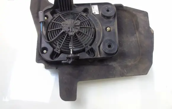 BMW i3 Electric radiator cooling fan 8608033