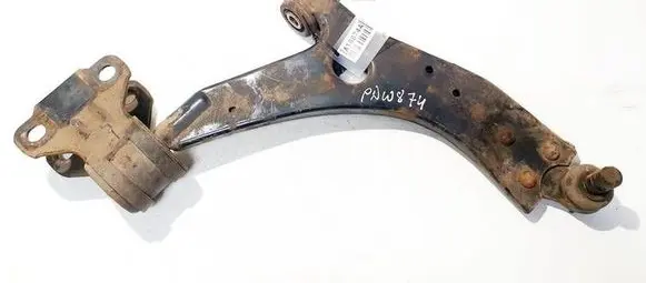 Ford Focus Front lower control arm/wishbone