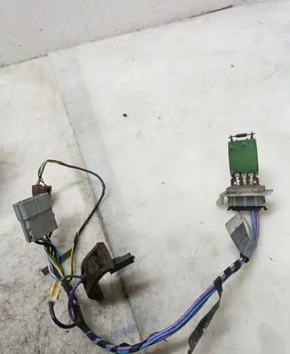 Renault Master II Heater blower motor/fan resistor 133762Z 10102002