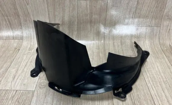 Porsche Taycan 9J1 Radiator trim 9J1121673A