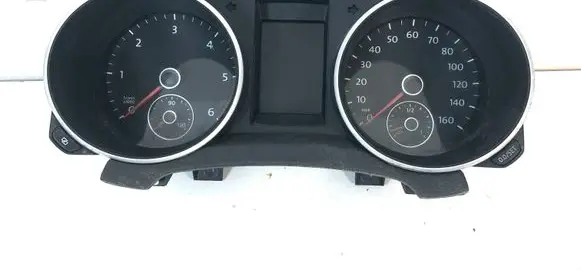 Volkswagen Golf VI Speedometer (instrument cluster) 5K0920971A