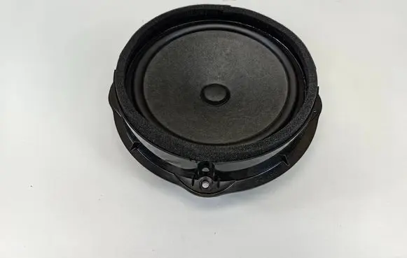 Audi A3 S3 8V Front door speaker 8V0035415D