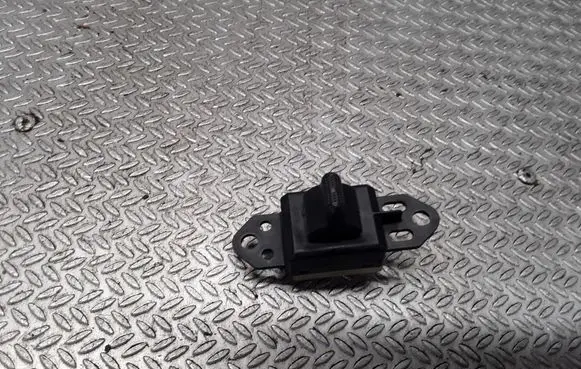 Chrysler Town u0026 Country IV Central locking switch button 04685727AA