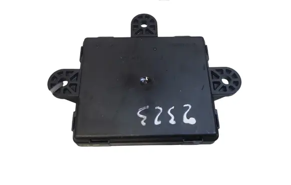 Volvo V40 Door control unit/module 31343873