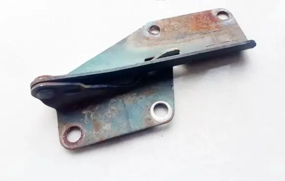 Nissan Almera Engine bonnet/hood hinges