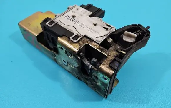 Ford Transit Rear door lock YC15-V43288-CL IMPRK1469353