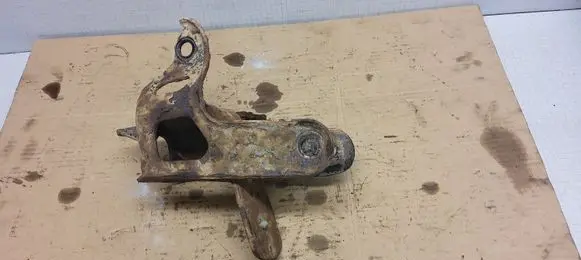 Chrysler Town u0026 Country IV Gearbox mount